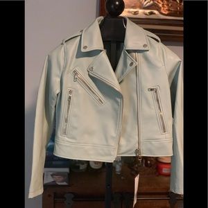 🌺🌺 ZARA Faux Leather Jacket 🌺🌺